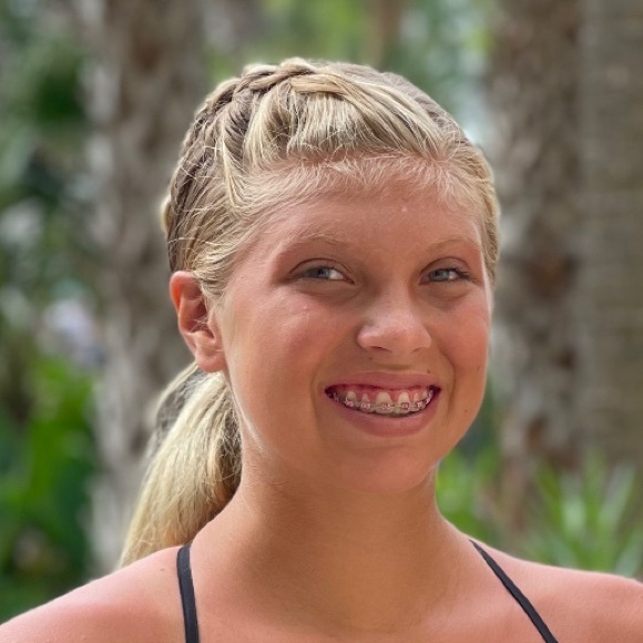 Meet your Posher, Sarah - Picture 1 of 1